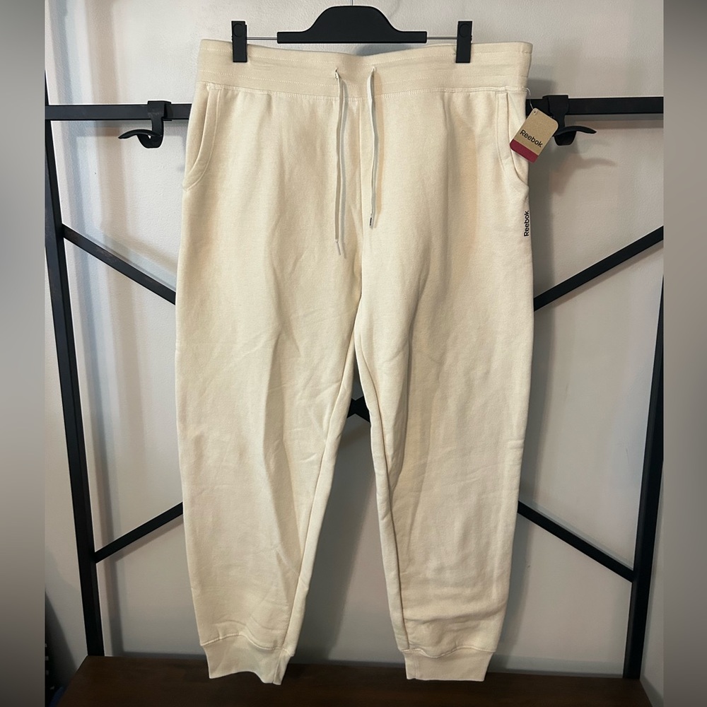 nwt reebok sweatpants